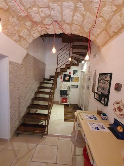 Arco Della Neve Guest House Бари Экстерьер фото