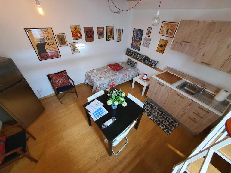 Arco Della Neve Guest House Бари Экстерьер фото