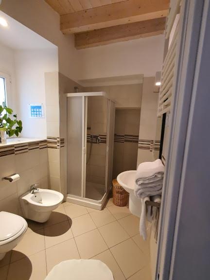 Arco Della Neve Guest House Бари Экстерьер фото