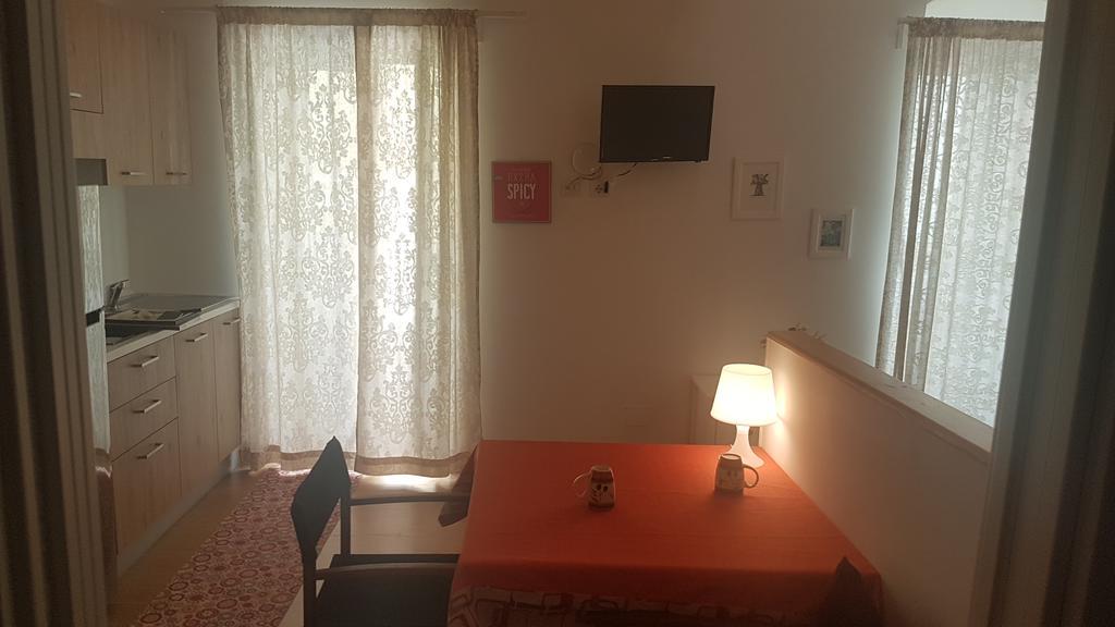 Arco Della Neve Guest House Бари Экстерьер фото