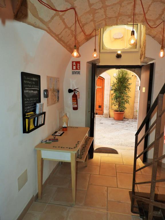 Arco Della Neve Guest House Бари Экстерьер фото