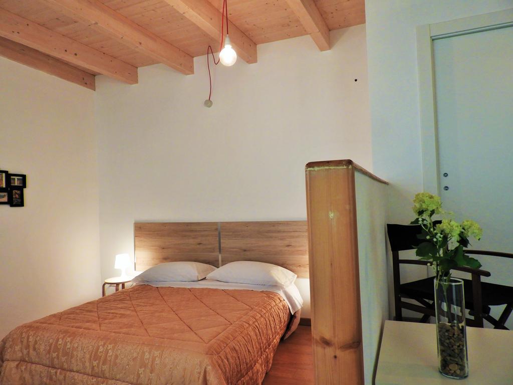 Arco Della Neve Guest House Бари Экстерьер фото